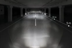 Bumm Lumotec IQ-XS-T Mit Stand- Und Tagfahrlicht Schwarz -Ausgewählte Geschäfte Für Fahrradausrüstung Lampe Scheinwerfer Bumm Lumotec IQ XS T Sensor Plus schwarz 167RTSNDI 01 070 20561 4006021012219d